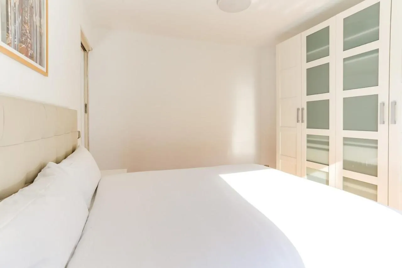 Appartamento Luminous 2 Bedroom Next To Sagrada Familia Barcellona